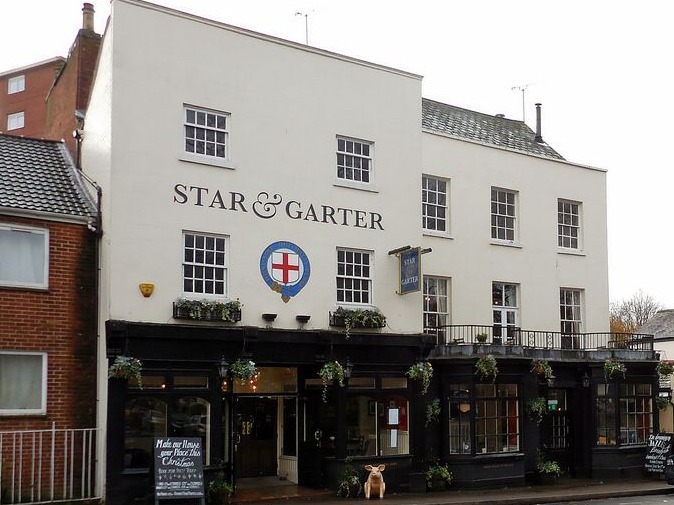 Star & Garter